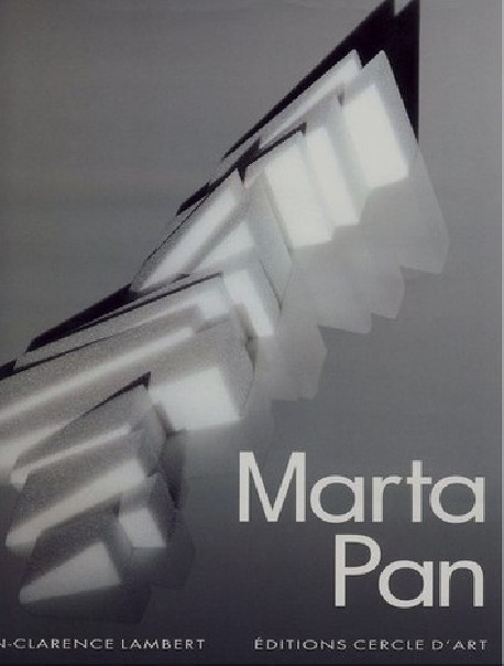 Marta Pan - De la sculpture au paysage