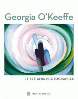 Catalogue d'exposition Georgia O'Keeffe et ses amis photographes 